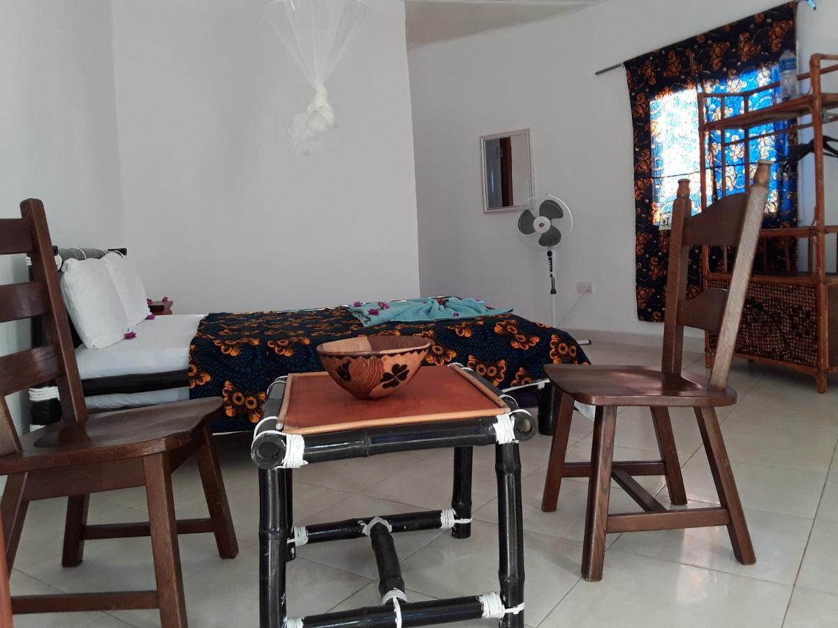 Kinkiliba Beach Lodge Sanyang Zewnętrze zdjęcie