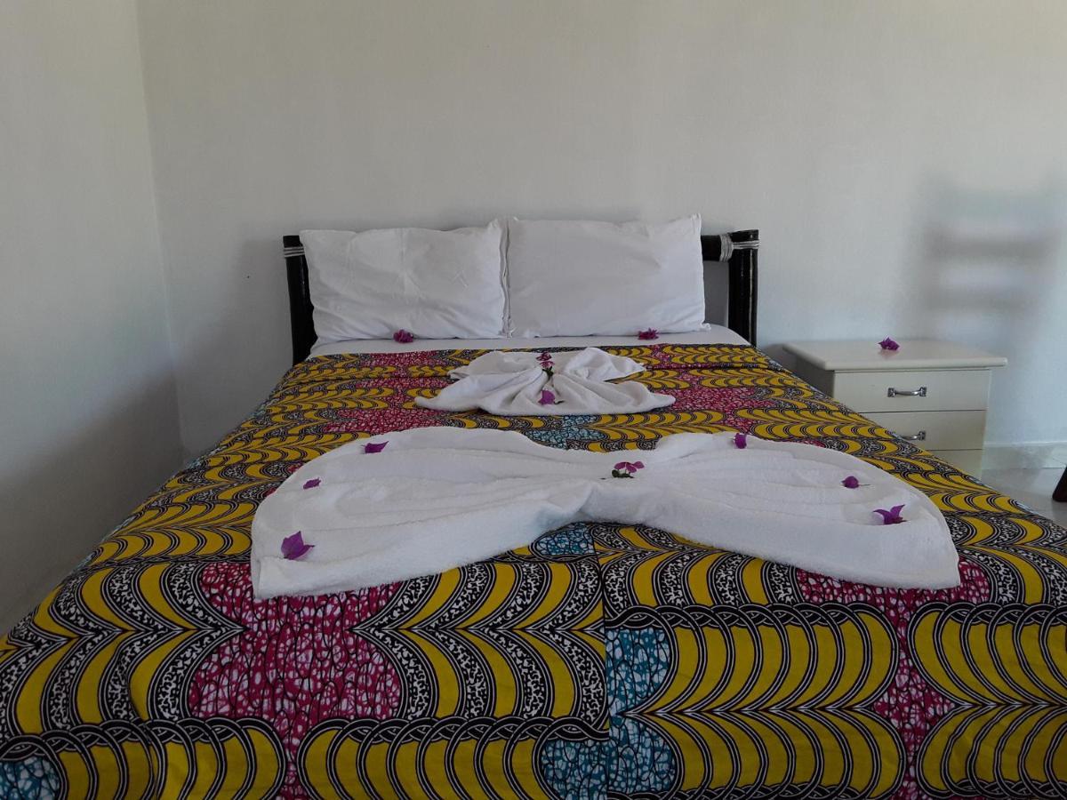 Kinkiliba Beach Lodge Sanyang Zewnętrze zdjęcie